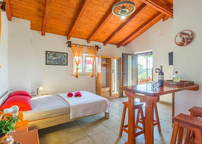 Beautiful In Apartment Pula