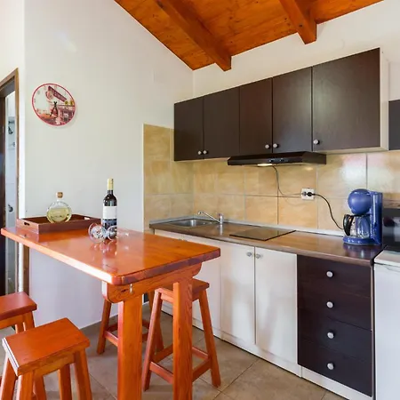 Apartament Beautiful In Pula